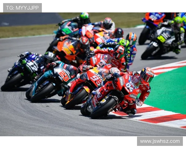 MotoGP赛季新动态：顶级车手争夺激烈 新技术与赛事改革带来变革